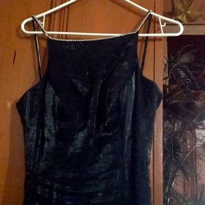 Long black prom dress